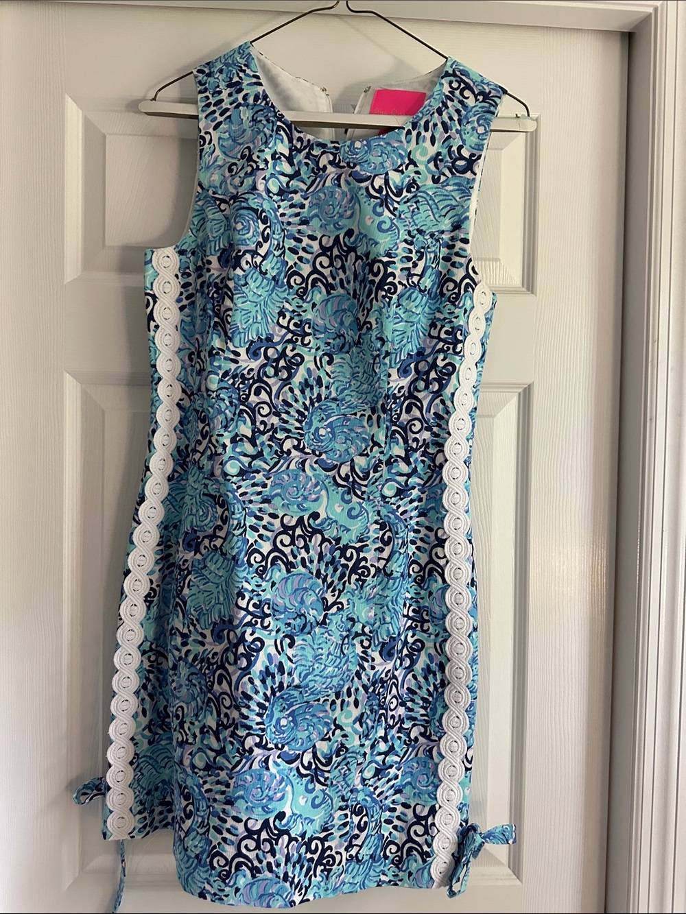 Lilly Pulitzer Blue & Aqua Floral Shift Dress with White Lace Trim
